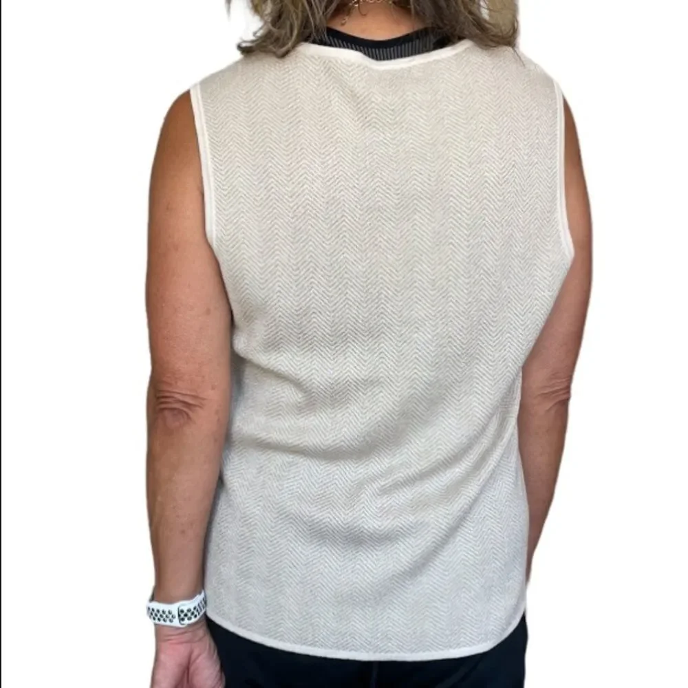 620 - 2 PIECE COORDINATED SWEATER SET, XL, by PRESTON & YORK‎